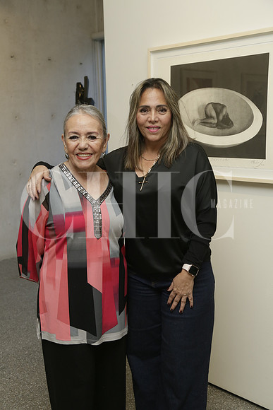 Isabel Escamilla y Isabel Saldivar