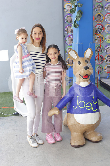 Esthela Romo, Paulina Gutierrez y Valeria Gutierrez 3