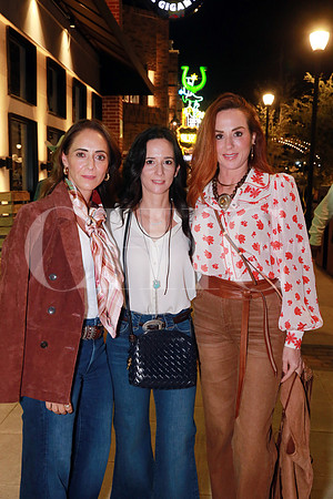 Gabriela Villarreal, Marialy Talamas y María Leticia José (3)