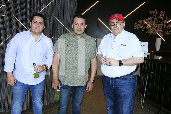 Carlos Ramos, Luis Ramírez y Enrique Iglesias (2)