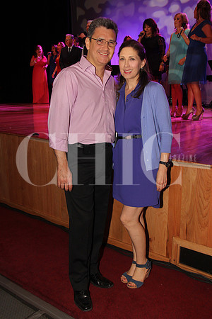 Manuel Acosta y Cecila Flores de Acosta