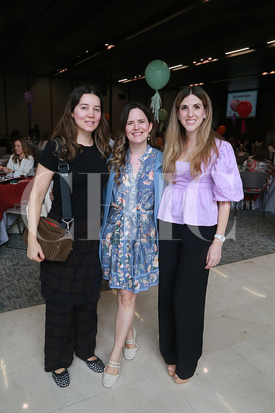 Natalia Etiene y Michelle Gutíerrez y Luly Villarreal (2)