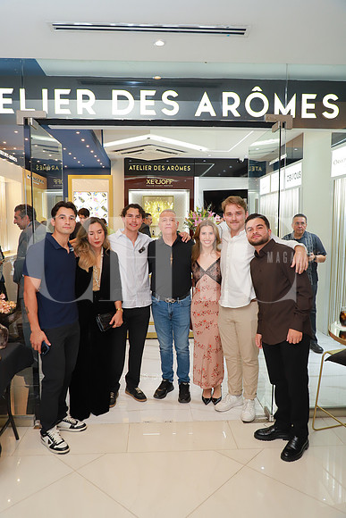 Efraín Cazares, Paula Consuelo Aceves, Sebastián Cazares, Efraín Cazares, Ana Paula Cazares, Spencer Einhaus y Alan Sandoval 1