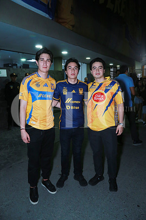 Adnrés Sánchez, Rodrigo Flores y Emilio Flores (3)