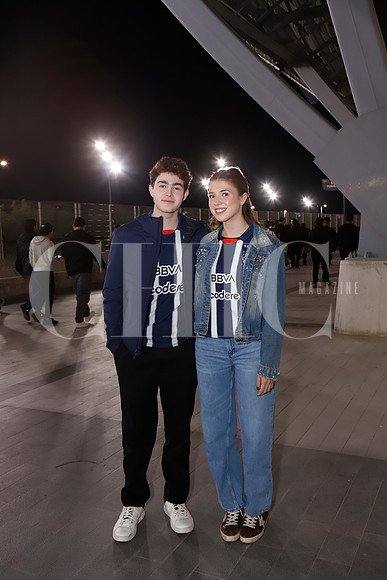 Patricio Elizondo y Valeria Trevino