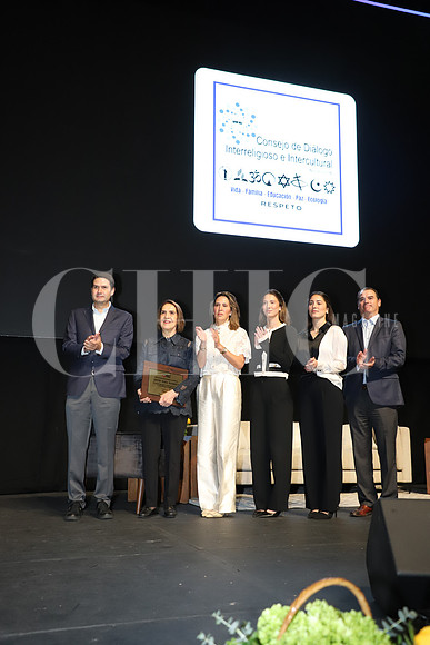 David Noel Ramírez, Magdalena Margáin de Ramírez Maca Ramírez de Páez, María Páez, Lucia Páez y Pablo Páez 2