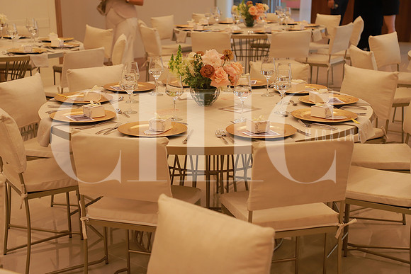 Aura Venue 27
