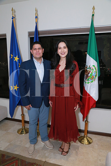 Julio Montañez y Lourdes Morales