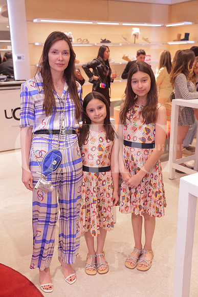 Brenda Martinez, Nicole Saldivar y Zoe Saldivar 3