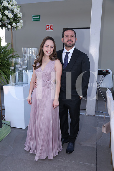 Gaby Rivero y Sergio Farias0
