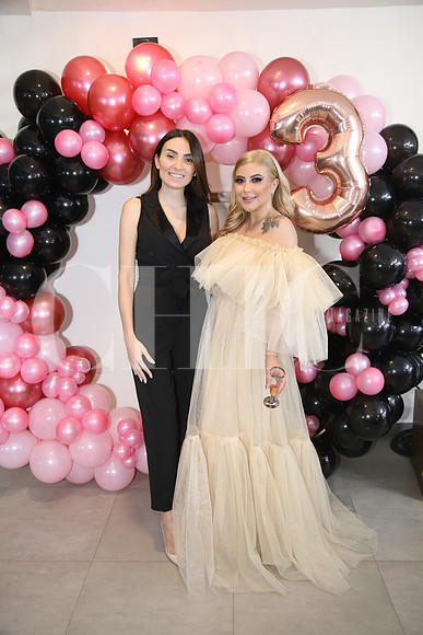 Alejandra Pereira y Cynthia Tellez  (2)