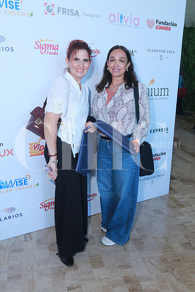 Anel Gutíerrez y Marisela Salinas (3)