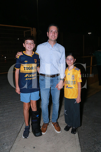 Ricrdo Martínez, Ricardo Martínez y Regina Martínez (2)