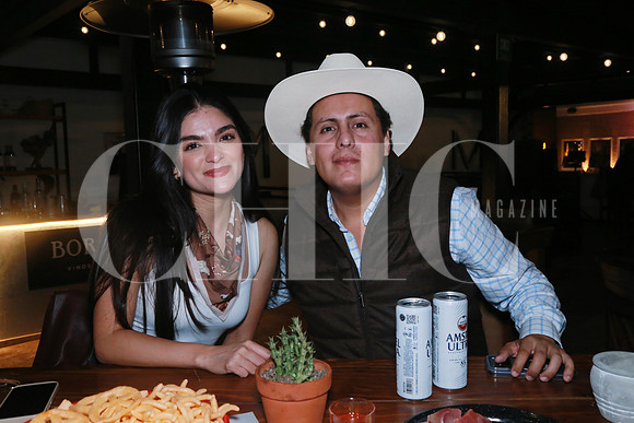 Fernanda Calero y Alejandro Macias