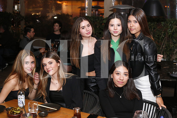 Dina del Villar, Regina Acutia, Vania Rangel, Evelyn Quemi, Camila Gamez y Andrea Hinter  1
