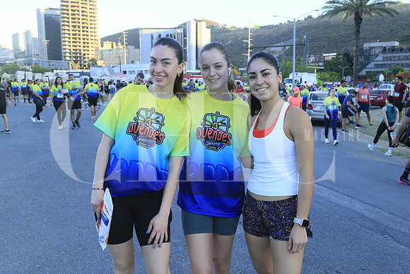 Isabella  Montiveler, Joanne Gandarillas y Sofia Escobar (2)