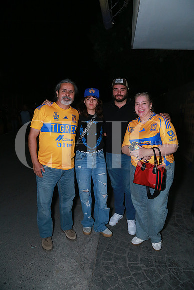 Sergio Nava, Silvia Lorena Ayala, Ezequias Ayala y Martha Patricia Ayala (3)