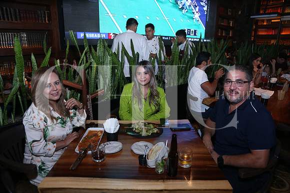 Elisa Portillo, Paulina López y Rubén López