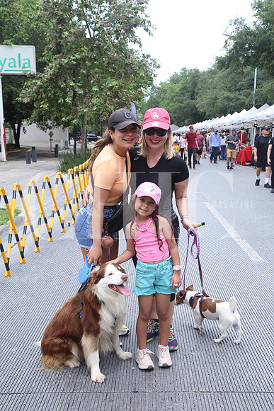 Marife Sánchez, Guina Moral y Catalina Sánchez