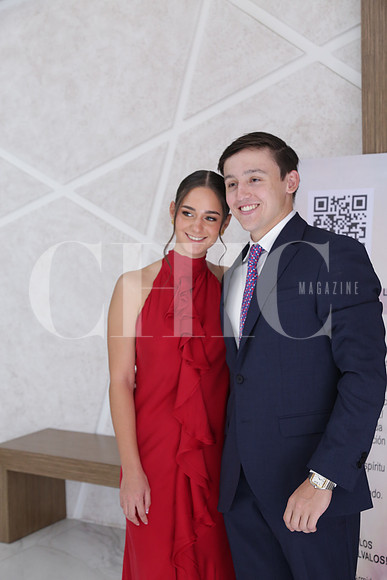 Andra Martin y Gabriel Guardado1