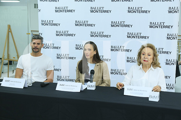 Thiago Soares, Yolanda Garza Santos de González y Aurora Cantú de Cagnasso