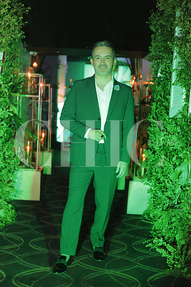 Luis W Guajardo 7