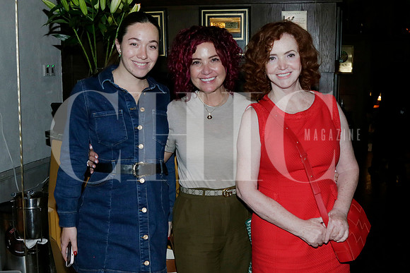 Mariana Ortiz, Lizzeth Marcos y Betty Padilla de Marcos (2)