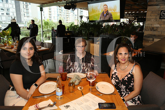 Fernanda Urdian, María Dolores Espinoza y Fernanda Luna
