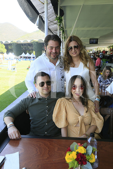 Enrique Martínez, Lilia Hiarmes, Luis Donaldo Colosio y Marilú García de Colosio