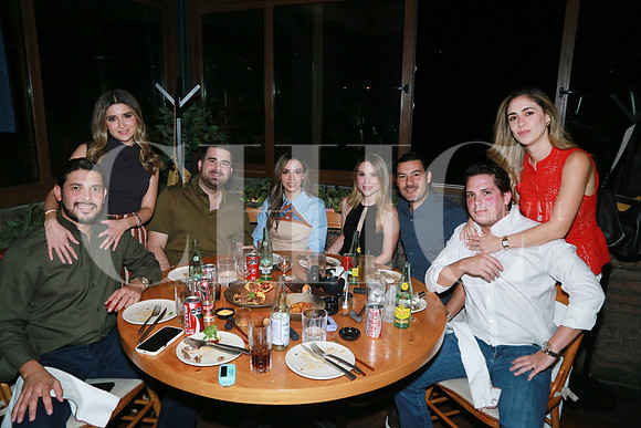 (Rest. Animal) Adnrés Treviño Aracely González, Fernando Flores, Iris Cazares, Ana Cortés, Daniel maldonado javier Flores y Jenifer Navarro