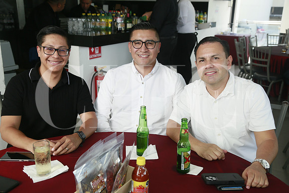 Ernique Silva, Alexis Alvizo y José Esquivel (2)