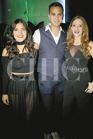Chofa Garza, Lalo Medina y Vivi Barrera (2)