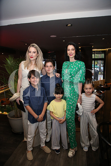Astrid Valdez, Bruno de la Peña, Rocco de la Peña, María Sofia Baca, Arlen Valdèz e Isabella Baca JPG