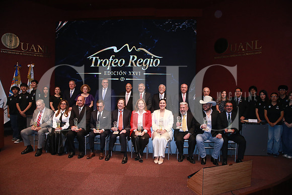 Directiva y ganadores del Trofeo Regio edición XXVI (2)