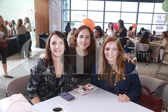Mary Tere Regules, Margarita Ibarra y Laura Alba