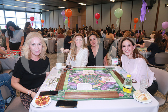 Ivonne Almada, Margarita Pérez, Romeli Valle de Herrera y Tere González (2)