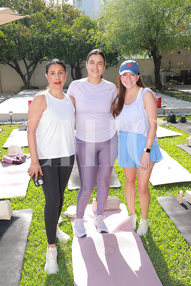 Sofia Roque, Esthela Cantú y Ana Cecilia Villarreal 1
