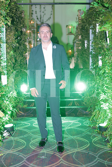 Luis W Guajardo 1
