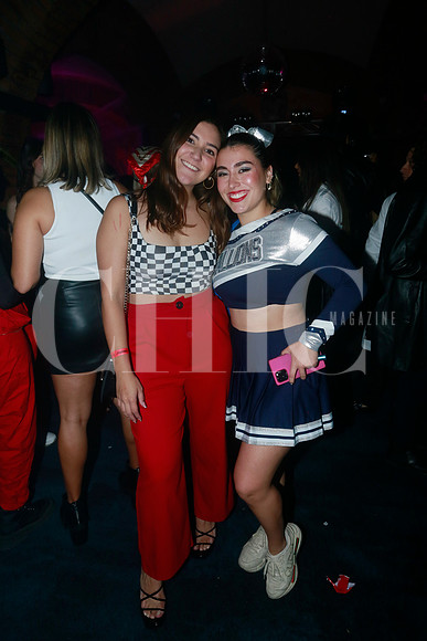 Montserrat Salinas y Cordelia Cantú