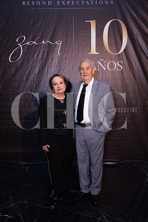 Adriana Garza y Abelardo Garza