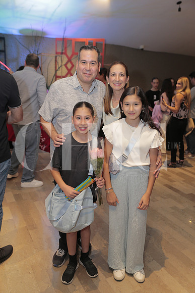 Daniel Guzman, Mónica De Guzman, Catalina Guzman y Ana Lucia Guzman 2