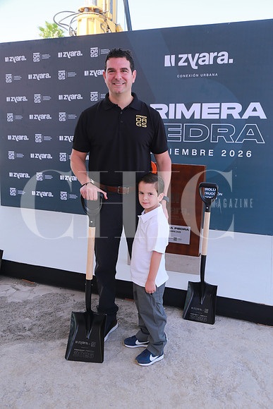 Adrián Marcos y Adrián Marcos (3)