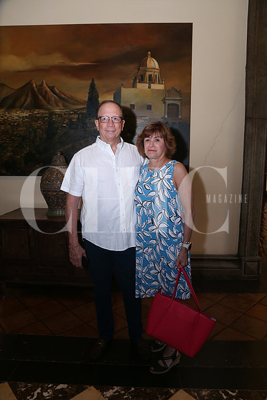 Guillermo Llaguno y Angelica Treviño