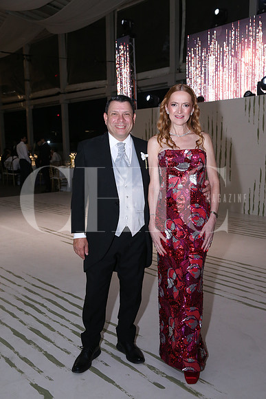 Jimmy Colyer y Katia Tassinari de Colyer ( Papás Novia) 1