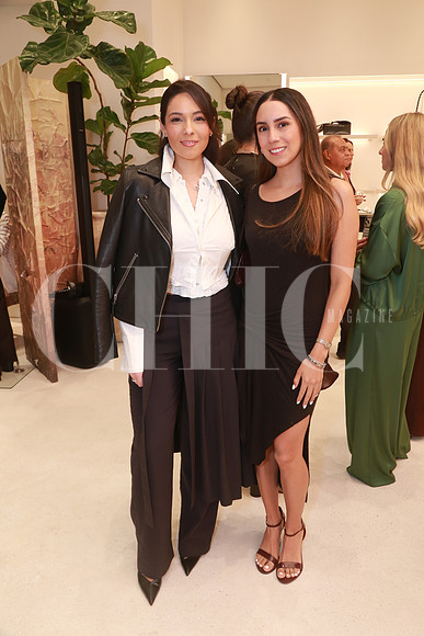 Robrta González y Paola Sánchez (2)