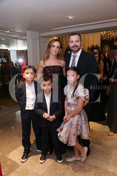Doris Morales de Colyer, Diego Colyer, Diego Colyer, Eugenio Colyer y Cristina Colyer 1