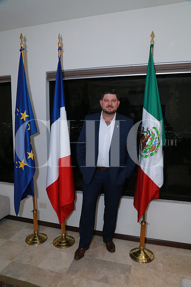 Mario Farias (2)