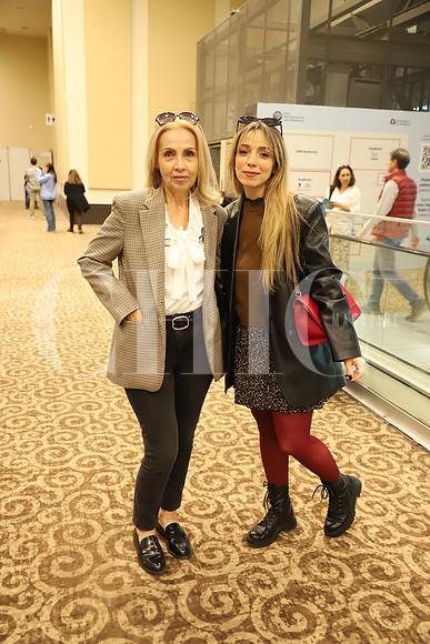 Magda Elizondo y Valeria Elizondo 1