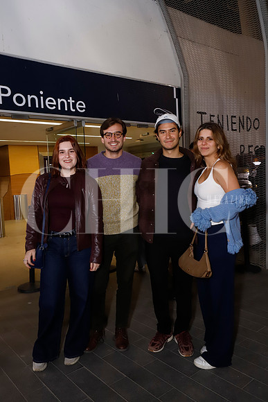 Itziar Oloris, Juan Pablo Carrera, Jorge Kuri y Andrea Sherwell