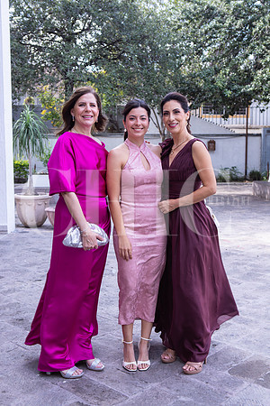 Isabel Elizondo, Isabela Maltos y Georgina Meyer de Maltos